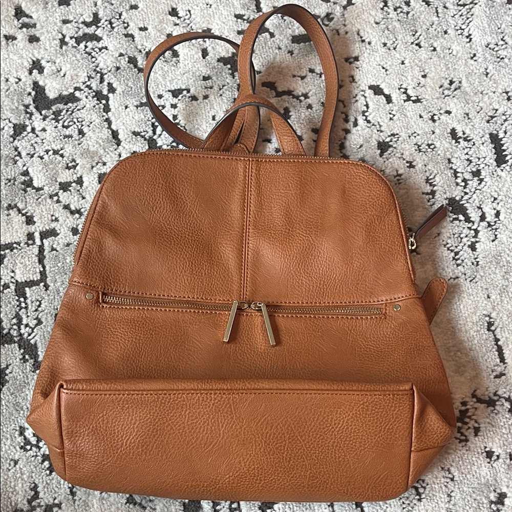 Elegant Tan Leather Backpack